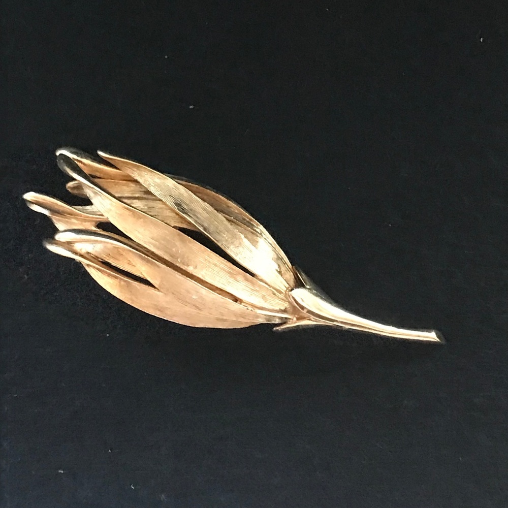 Signed Pastelli Vintage Gold Tone Brooch